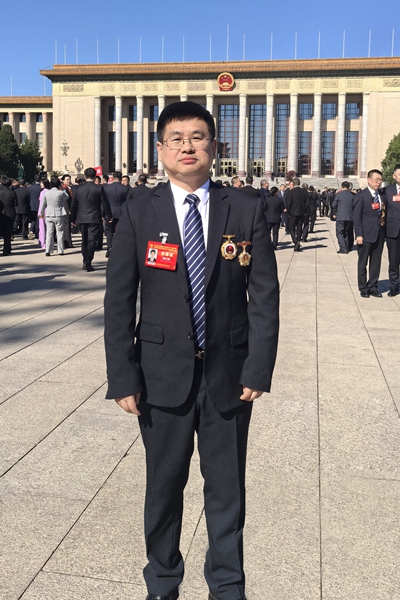 微信图片_20250428180140_副本.jpg