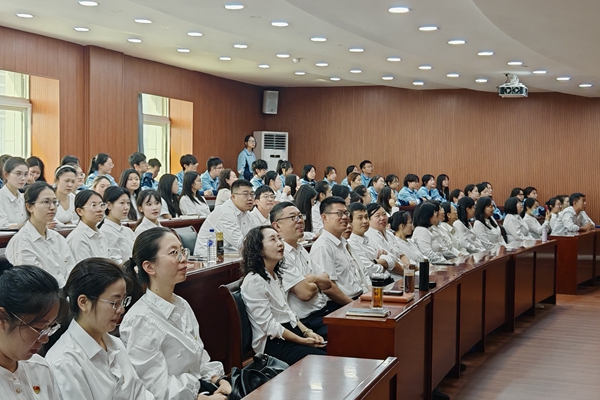 经济管理学院_副本.jpg