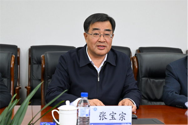 吉林省政协副主席李龙熙一行来校调研并召开座谈会581.png